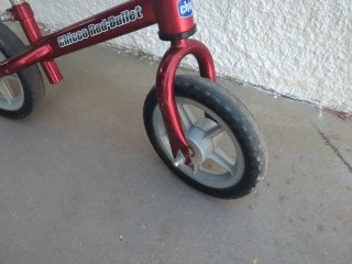 Bicicleta de equilibrio roja Chicco