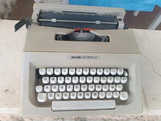 Olivetti Lettera 25 Máquina de Escribir