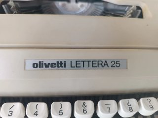 Olivetti Lettera 25 Máquina de Escribir