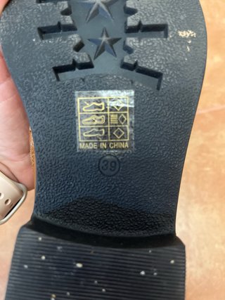 Botines marrones nuevos sin usar. Krack core
