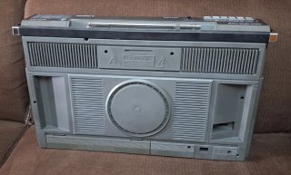 Philips D8444 Boombox Radio Stereo Cassette