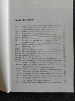 Problemas resueltos de drenaje, explanaciones y...