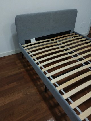 Estructura Cama Tapizada Gris con Somier
