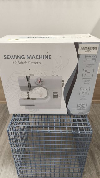 Máquina de coser 12 puntadas
