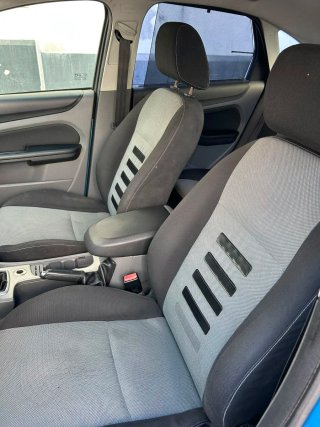 Ford Focus 2010