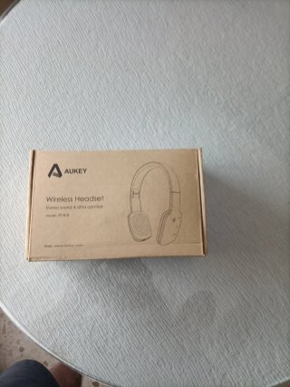 Auriculares con cable negros
