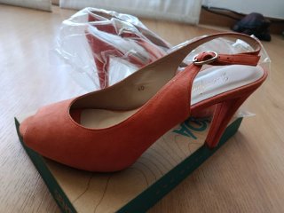 Zapatos de tacón naranja talla 40