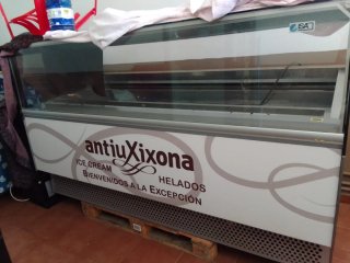 Vitrina expositora de helados