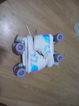 Patines de 4 ruedas blancos talla 37