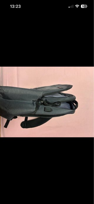 Mochila Pasiona gris con puerto USB
