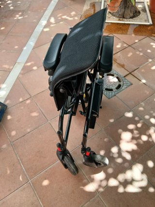 SILLA DE RUEDAS ELECTRICA