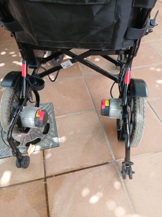 SILLA DE RUEDAS ELECTRICA
