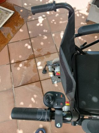 SILLA DE RUEDAS ELECTRICA