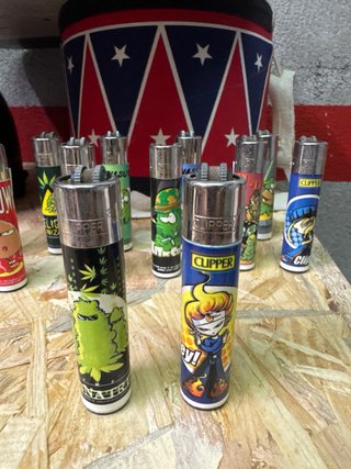 16 Clipper Los Cogollitos y otros