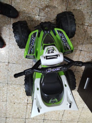 Quad Infantil Kawasaki 23