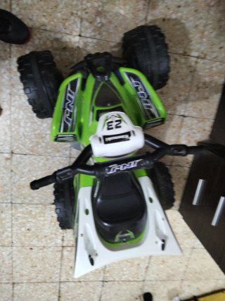 Quad Infantil Kawasaki 23