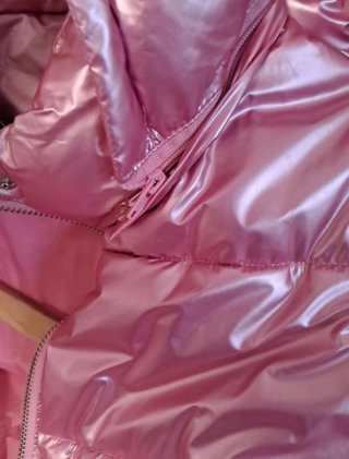Abrigo plumas rosa y gris