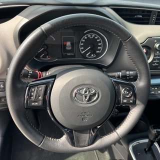 Toyota Yaris hibrido 2018