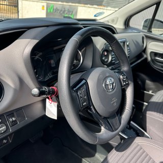 Toyota Yaris hibrido 2018