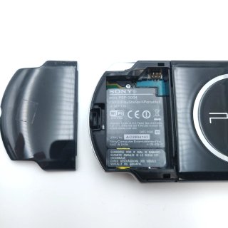 Sony PSP 3004 Slim & Lite Nera