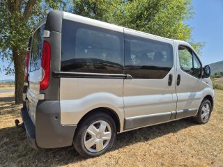 Opel Vivaro 2011