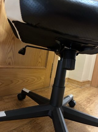 Silla Gamer Drift Negra y Blanca