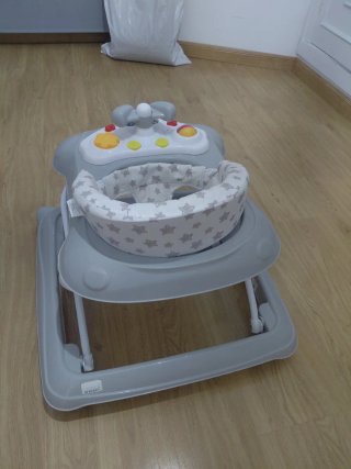 Andador regulable para bebés