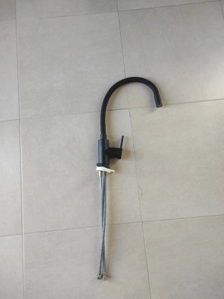 Grifo Cocina Caño Flexible Negro
