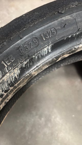 Neumáticos Pirelli Slick Trasero 180 Delantero 120