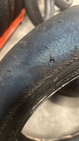 Neumáticos Pirelli Slick Trasero 180 Delantero 120