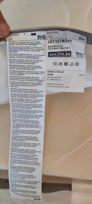 Cuna blanca + colchón + protectores
