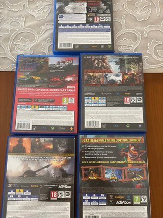 PS4 1TB Ultimate Player + 2 mandos + 5 juegos