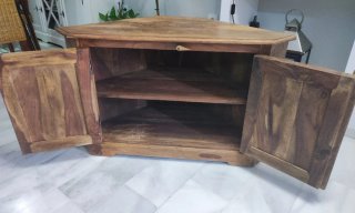 Mueble esquinero de madera