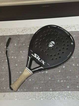Pala Pádel Siux Black Carbon Pro Series