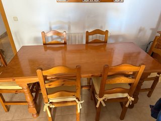 Sofá + butacas + muebles de salón + lámpara