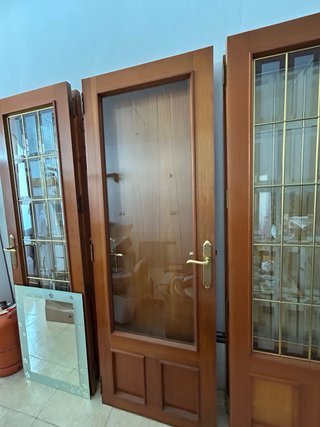 Puertas de madera maciza  madera de mobila.