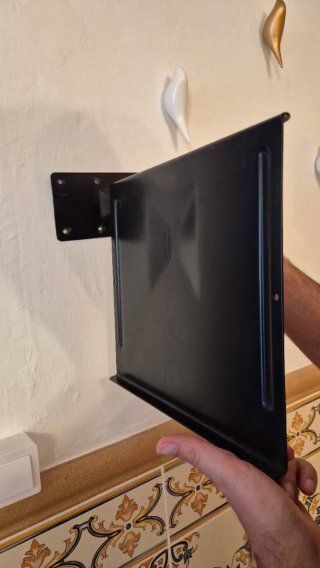 Soporte TV Inclinable Pared/Techo Negro