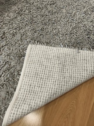 Alfombra de ante gris