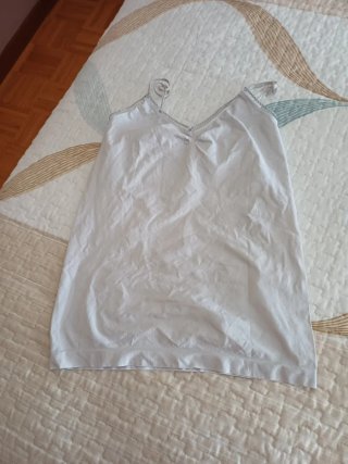 Camiseta tirantes reductora blanca