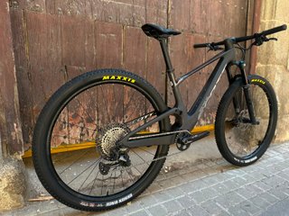 Bicicleta Scott Spark RC Team M Negra