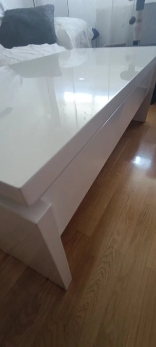 Mesa de centro blanca moderna
