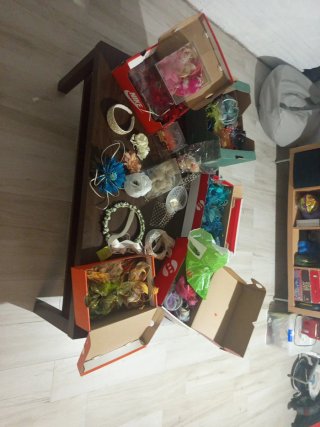 Lote de tocados para fiestas