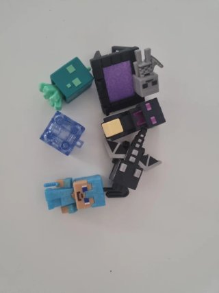 Minecraft Kinder Sorpresa Set