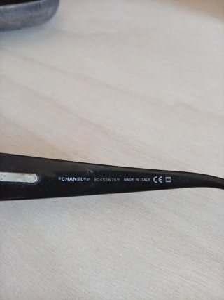 Montura y funda Chanel