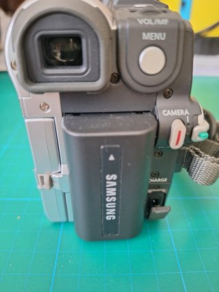 Videocámara Samsung Digital-cam VP-D351 PAL