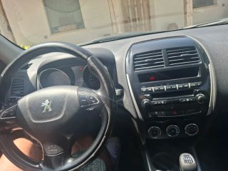 Peugeot 4008 2012