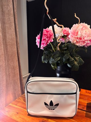 Bolso Bandolera Adidas Blanco y Negro