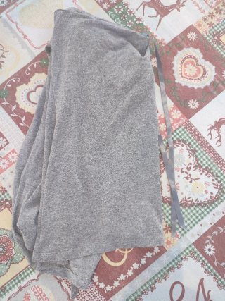 Top plateado tirantes cuello Bershka Talla L