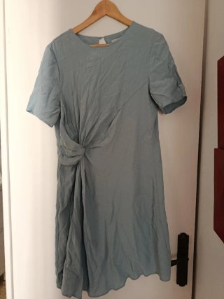 Vestido con nudo