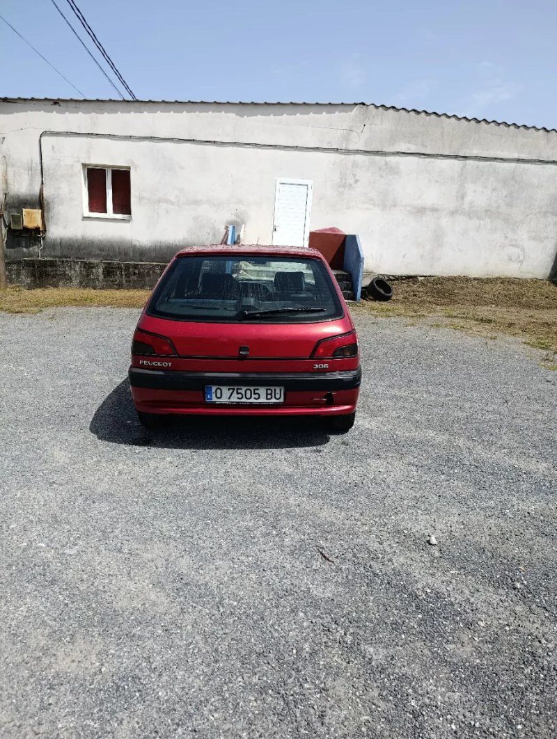 Peugeot 306 2000 - foto 1